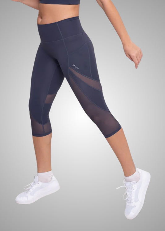 Nylon Women Flow Fit Capri